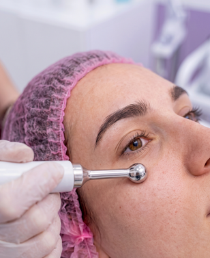 Deep-Cleansing HydraFacial treatment