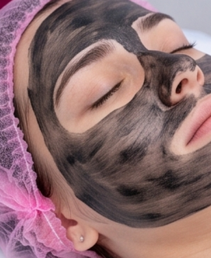 Signature Carbon Facial treatment